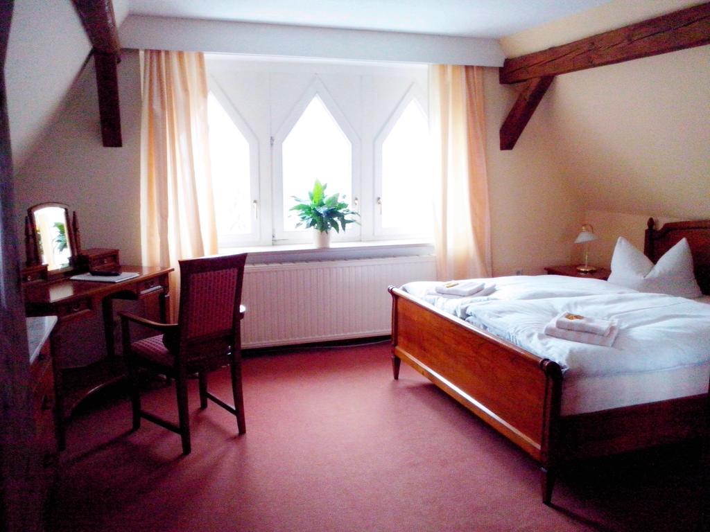 Pension & Gastehaus Villa Kuhn Zeitz Pokój zdjęcie
